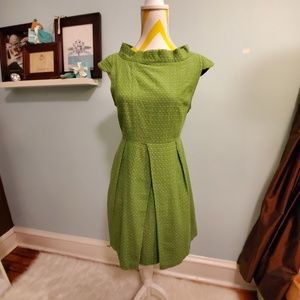 Vintage style dress by Tulle. Size L.